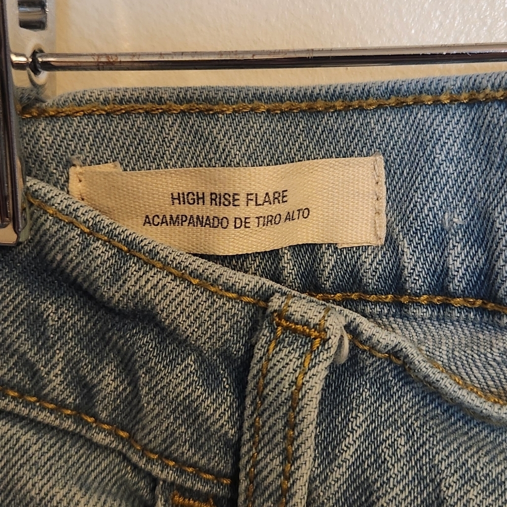 Universal Thread Light Blue Denim Pants High Rise Flare - Picture 3 of 5